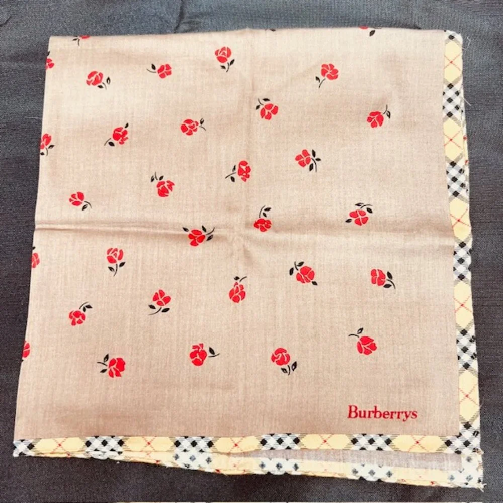New Burberry London Miniscarf/Handker cotton 19